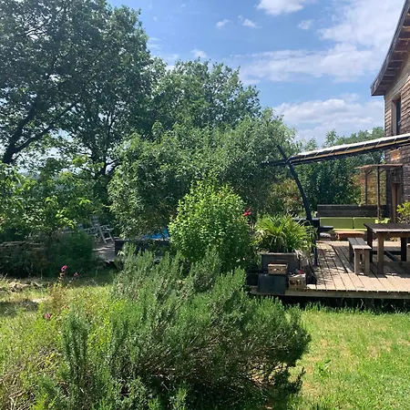 Jolie Maison En Bois Avec Piscine